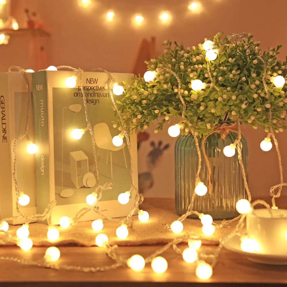 "TwinkleSphere™ LED-Sternlichterketten - Lobitos