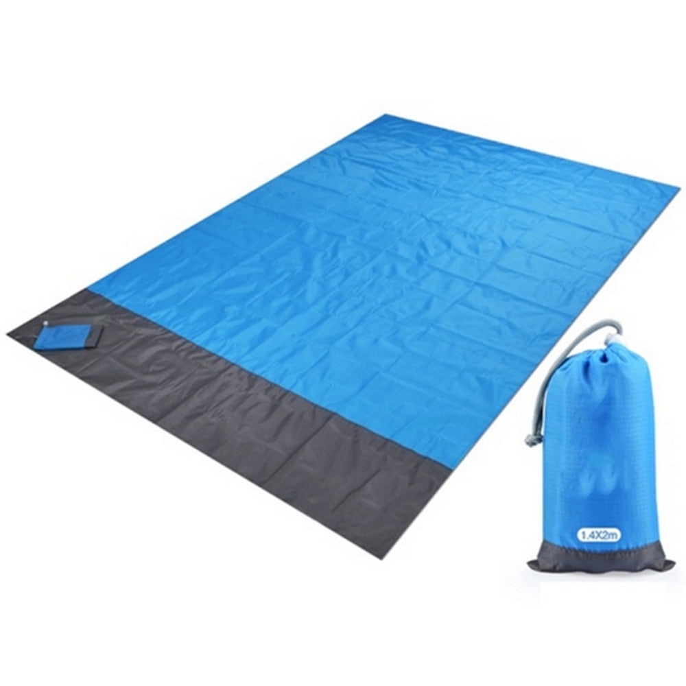 Waterproof bag and ceiling for the beach/camping